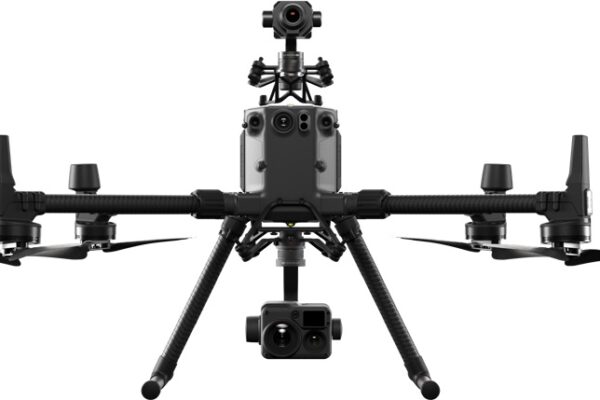 dron z dwoma gimbalami jpg